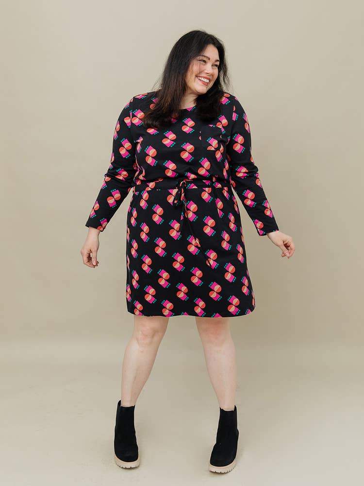 Abby Long Sleeve Plus Size Dress Memphis Shapes Black