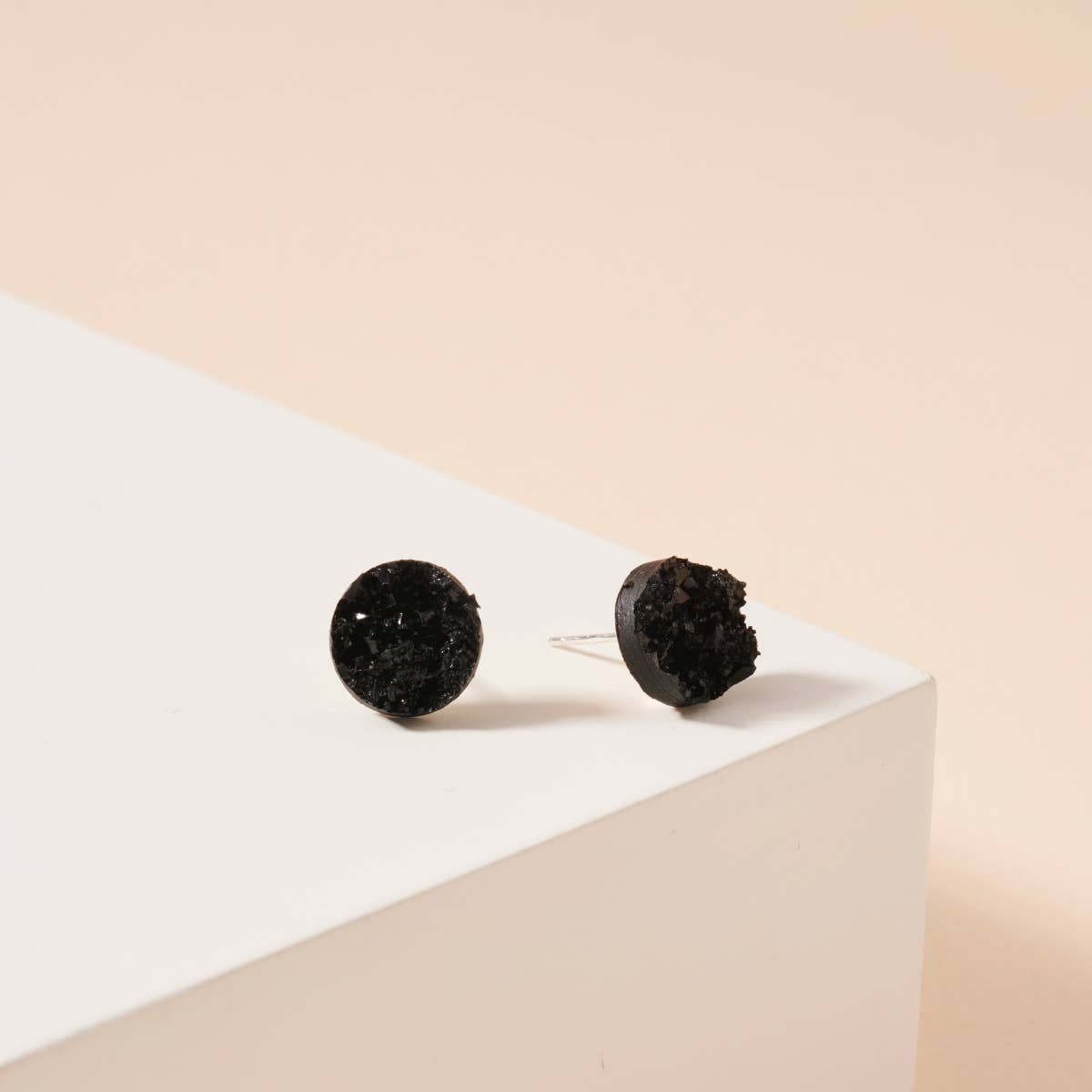 Metallic Druzy Stone Round Stud Earrings