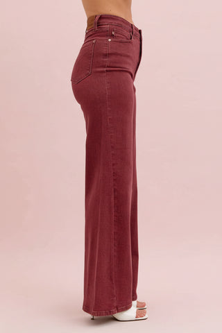 Judy Blue High-Waisted Retro Wide Leg Jeans With Twisted Seams