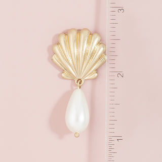 Scallop Shell Teardrop Pearl Drop Earrings
