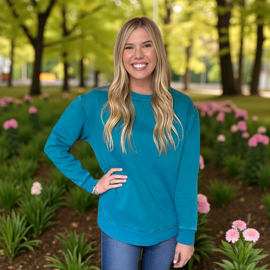 Leo Curve Hem Sweatshirt