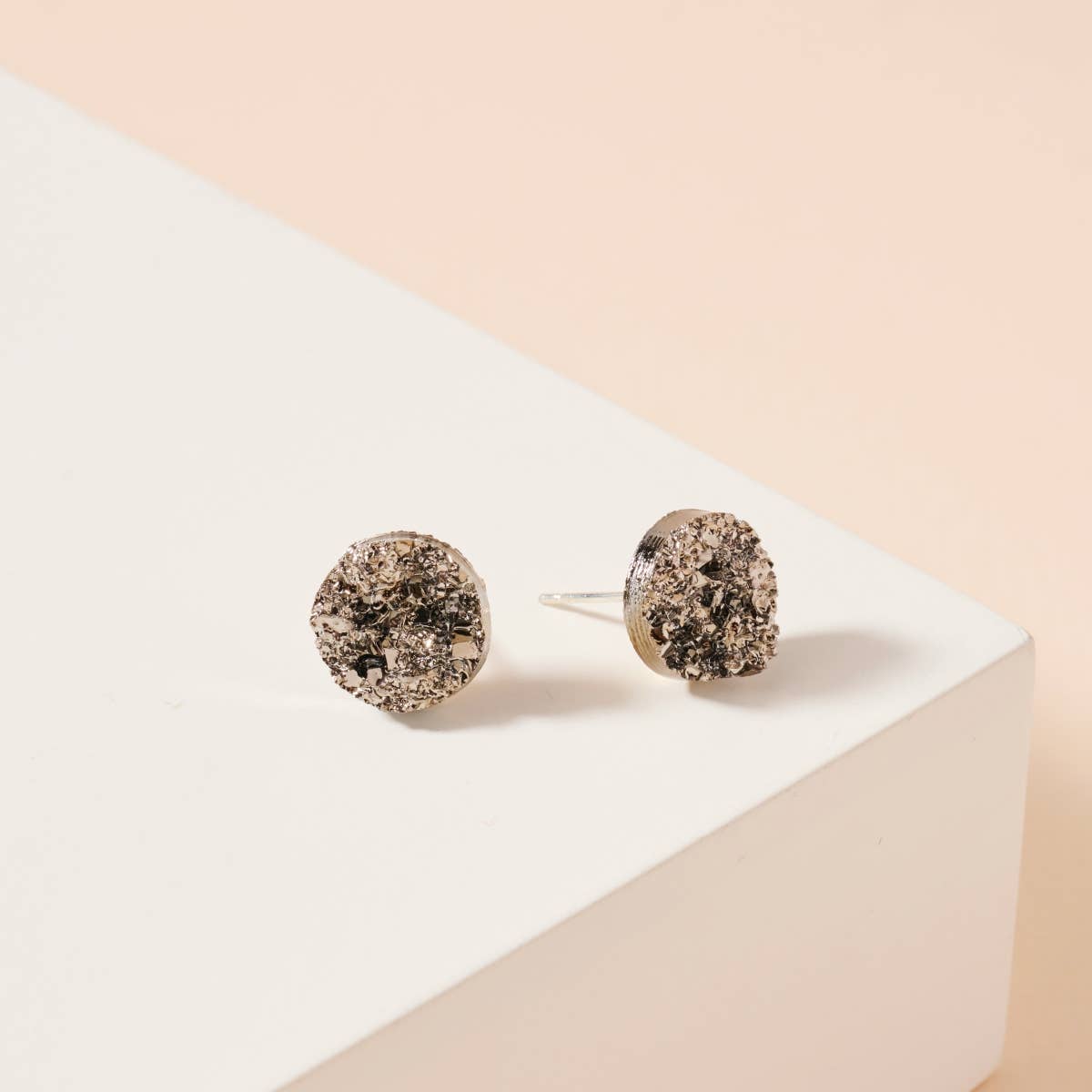 Metallic Druzy Stone Round Stud Earrings