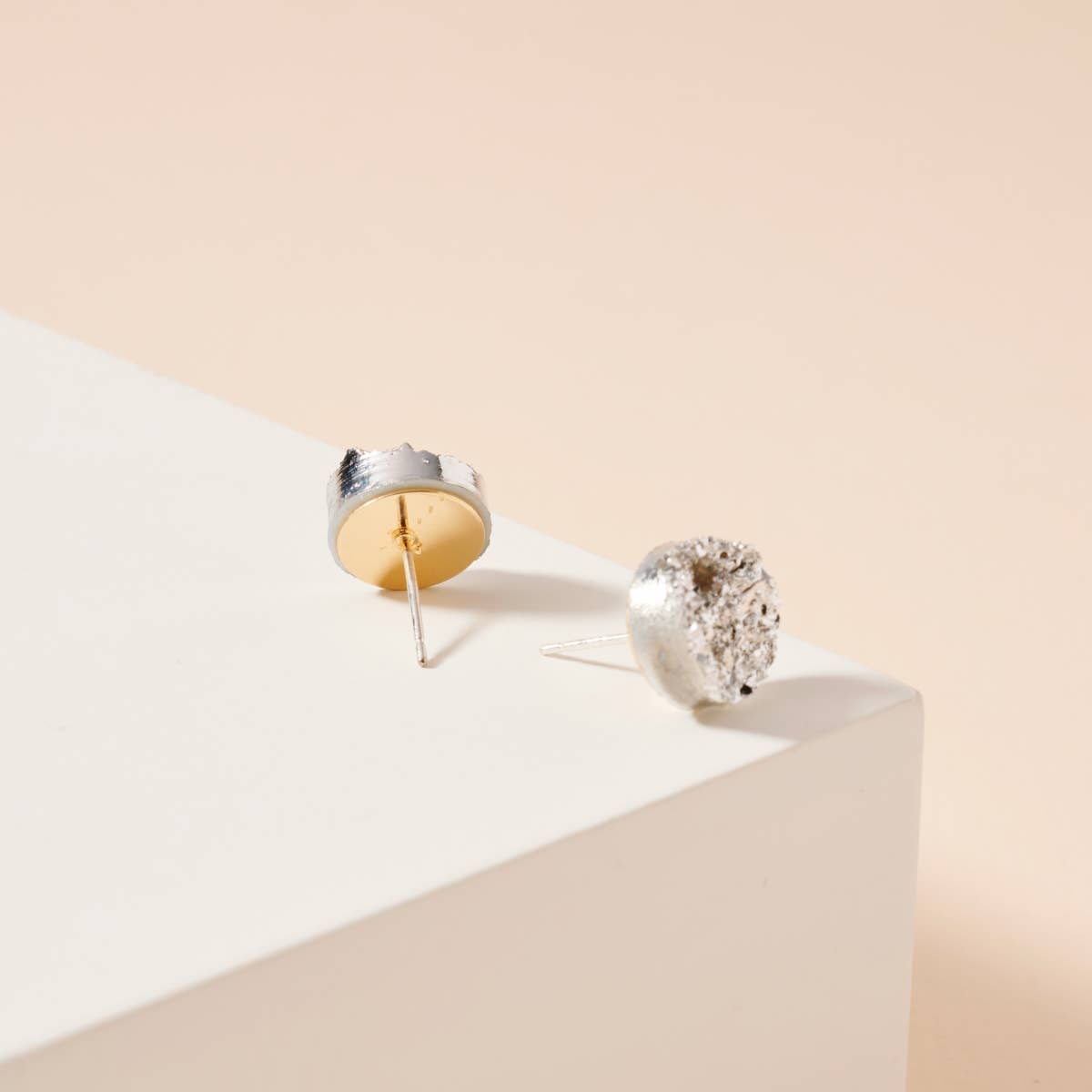 Metallic Druzy Stone Round Stud Earrings