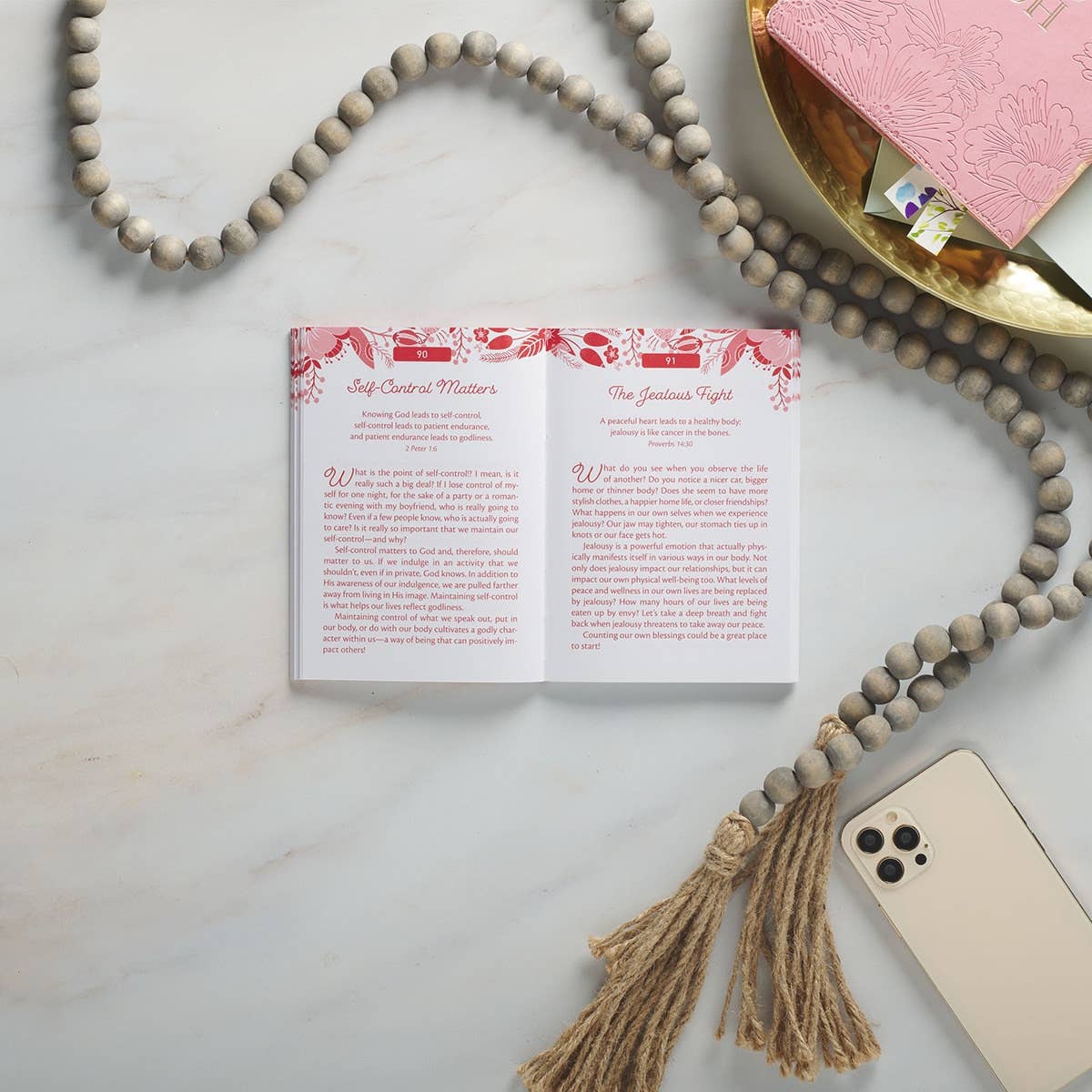 Mini One-Minute Devotions for Young Women – Floral Softcover Devotional