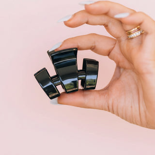 Classic | Jet Black | Petite | Claw Clip