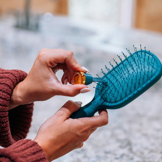 TELETIES Detangler Hair Brush for Medium Hair - Teal With It