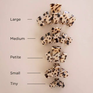Classic | Blonde Tortoise | Petite | Claw Clip
