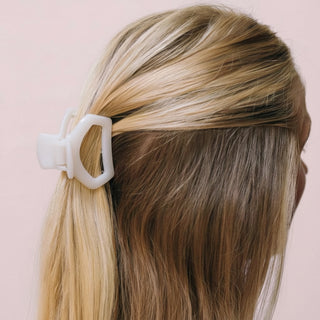 Open Coconut White | Petite | Hair Clip