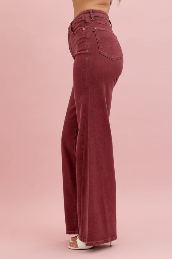 Judy Blue High-Waisted Retro Wide Leg Jeans With Twisted Seams