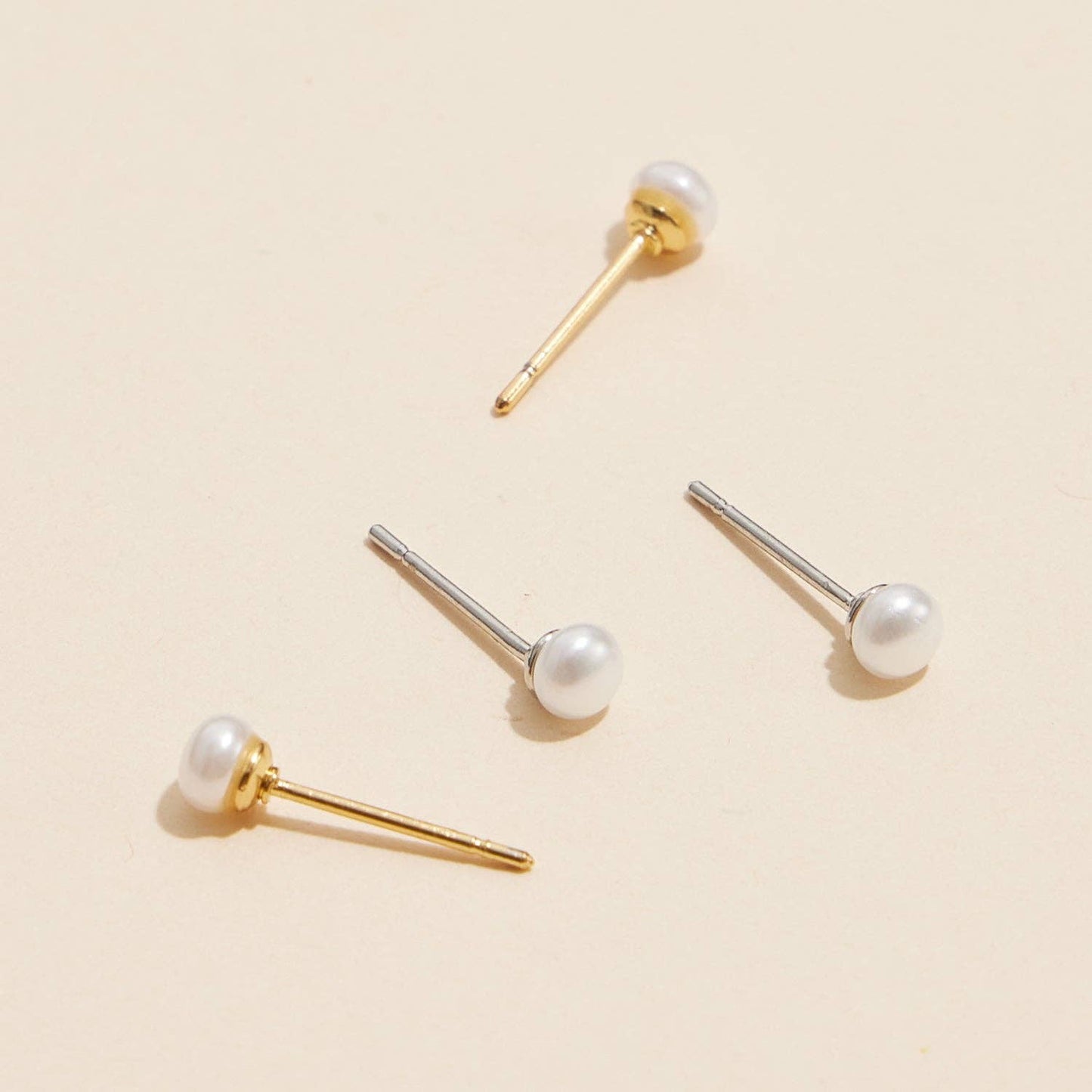 6mm Classic Pearl Stud Earrings