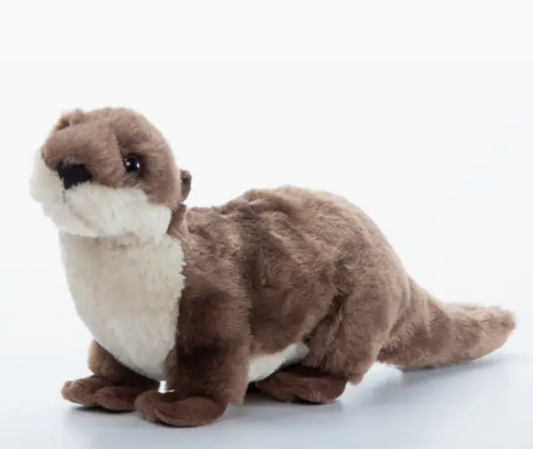 9" River Otter