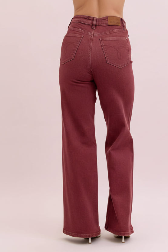 Judy Blue High-Waisted Retro Wide Leg Jeans With Twisted Seams